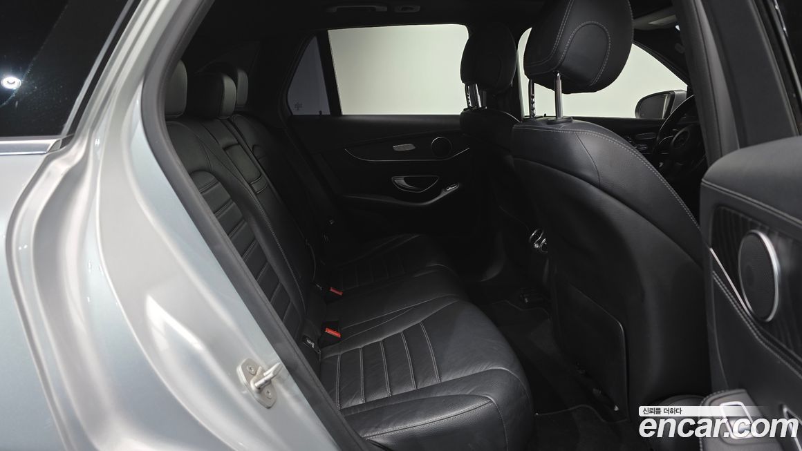 Mercedes-Benz GLC-Class 2016