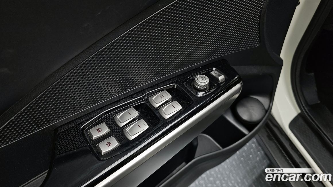 KG_Mobility_Ssangyong TIBOLI 2016