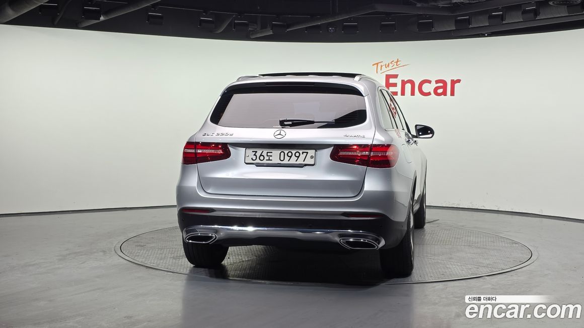 Mercedes-Benz GLC-Class 2016