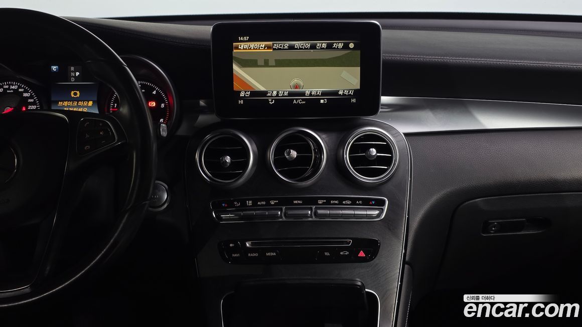 Mercedes-Benz GLC-Class 2016