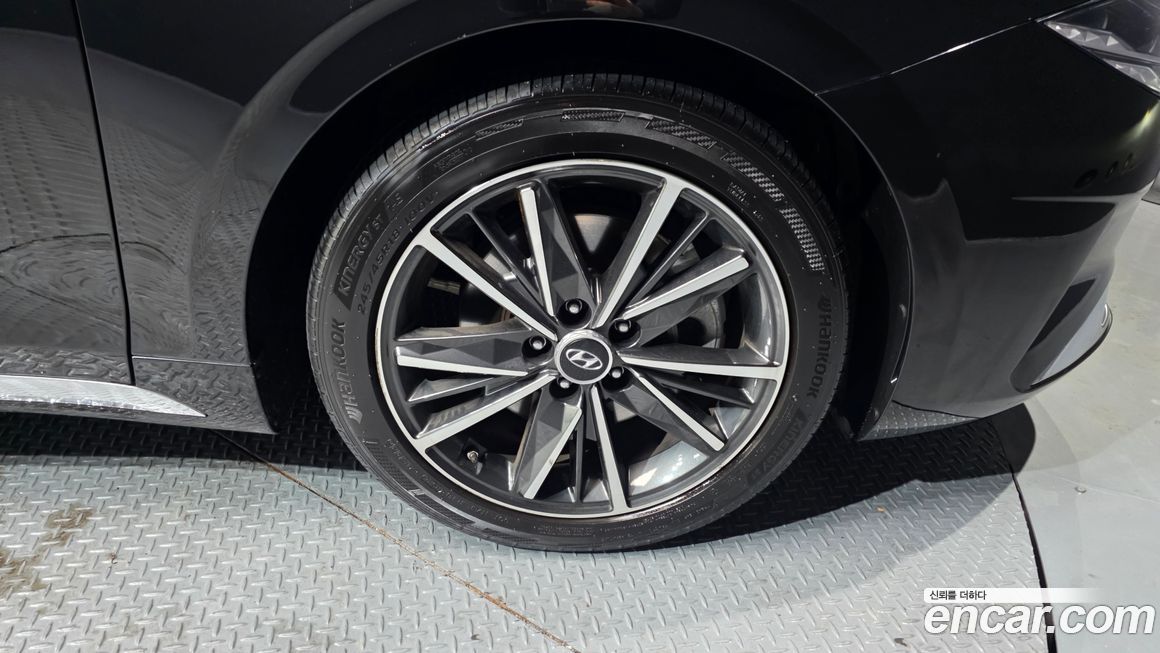 Hyundai Grandeur 2021