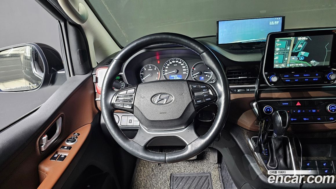 Hyundai Starex 2021