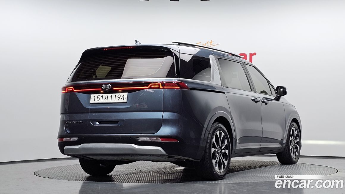 Kia Canival 2021