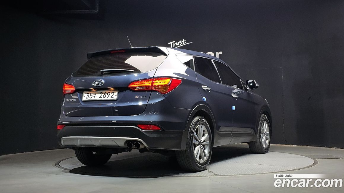 Hyundai Santafe 2015