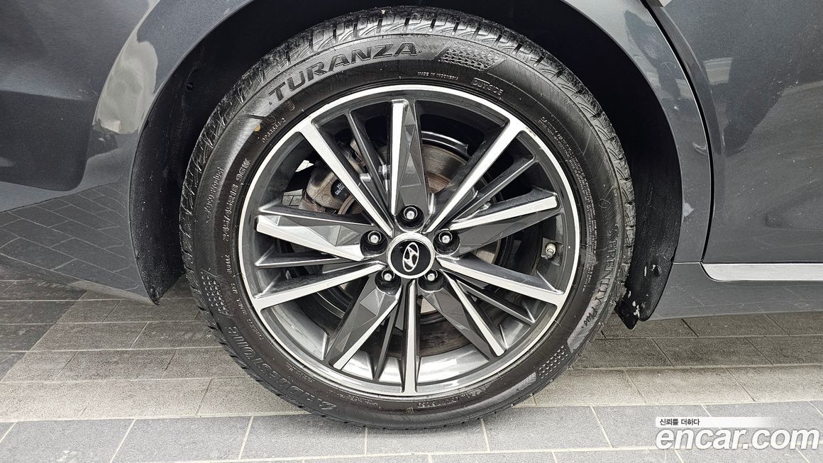 Hyundai Grandeur 2020