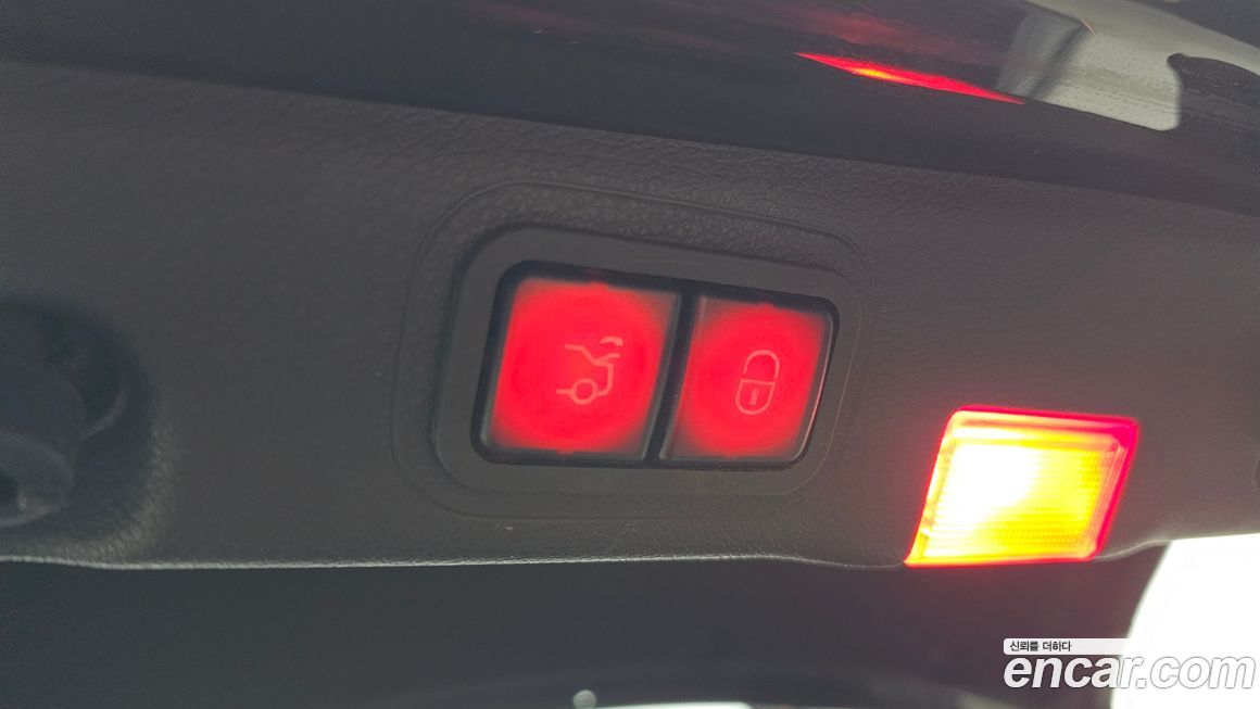 Mercedes-Benz E-Class 2017