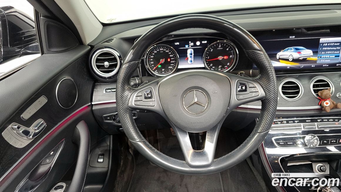 Mercedes-Benz E-Class 2017