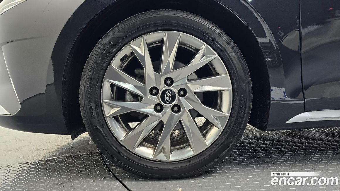 Hyundai Grandeur 2021