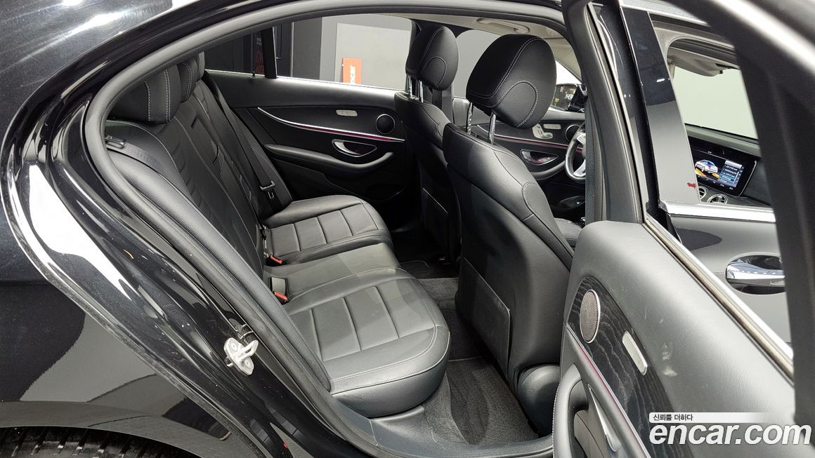 Mercedes-Benz E-Class 2017