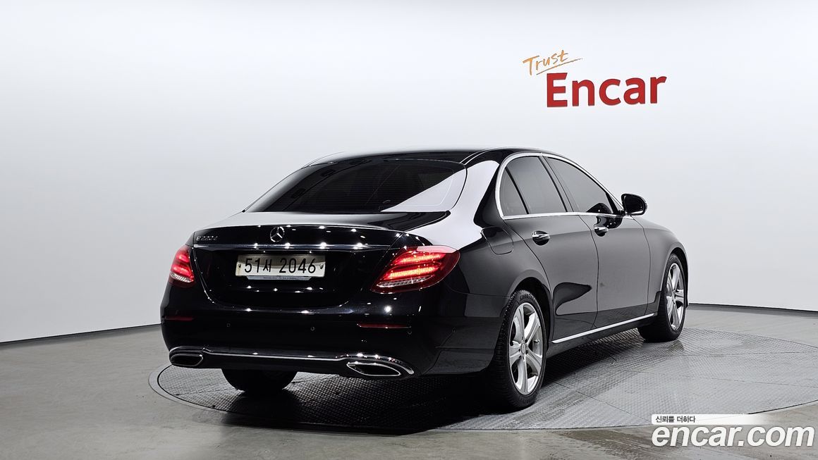 Mercedes-Benz E-Class 2017