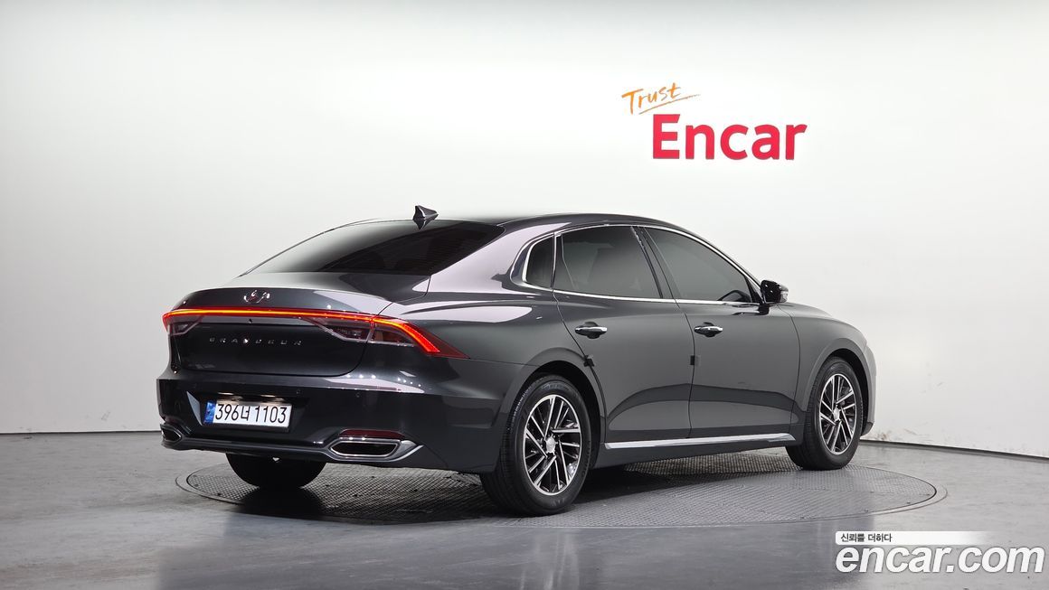 Hyundai Grandeur 2021