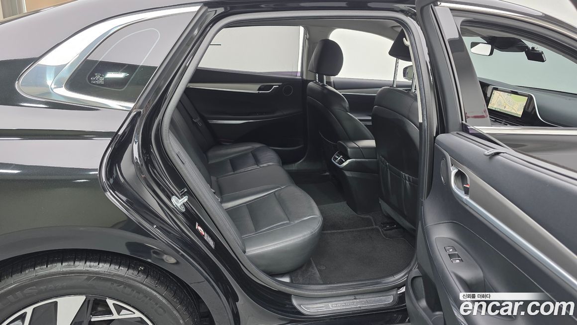 Hyundai Grandeur 2020