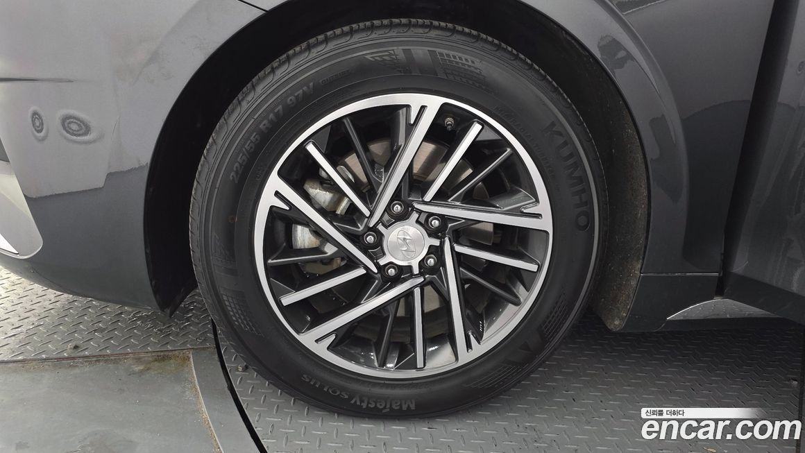 Hyundai Grandeur 2021