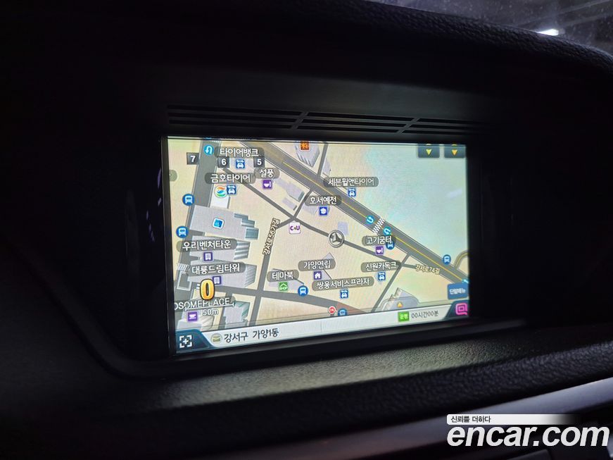 Mercedes-Benz E-Class 2012