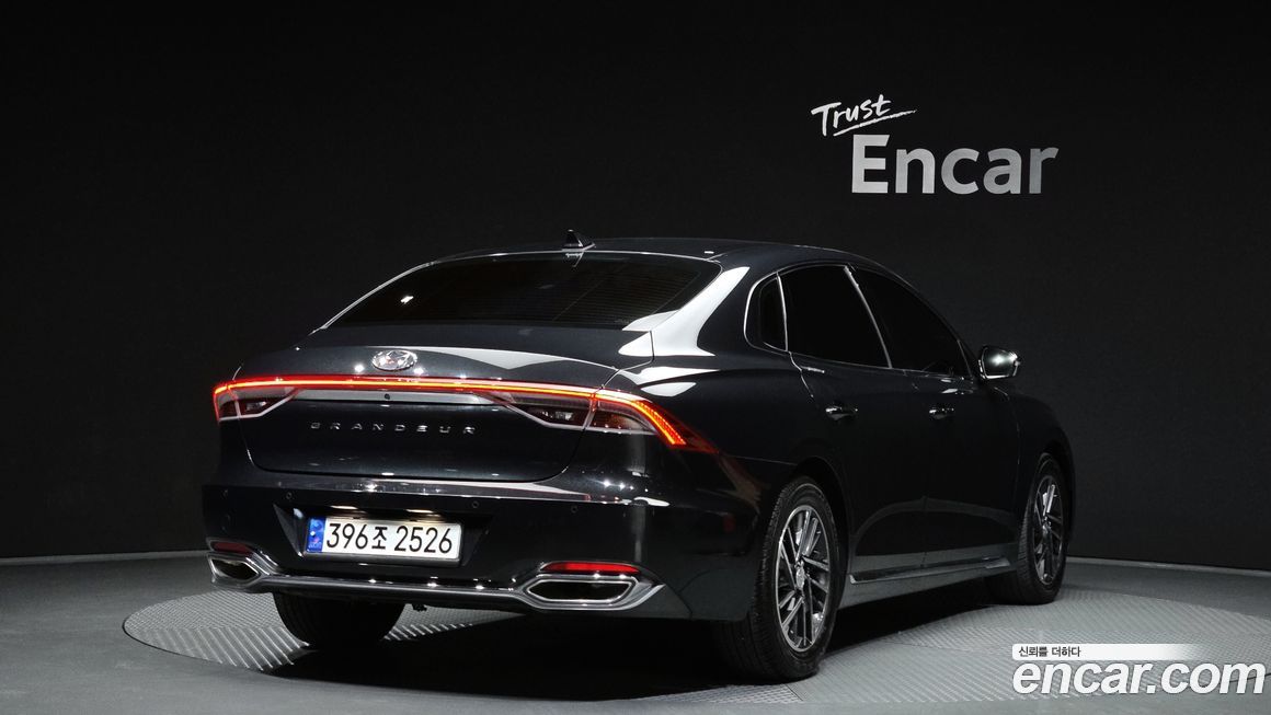 Hyundai Grandeur 2021