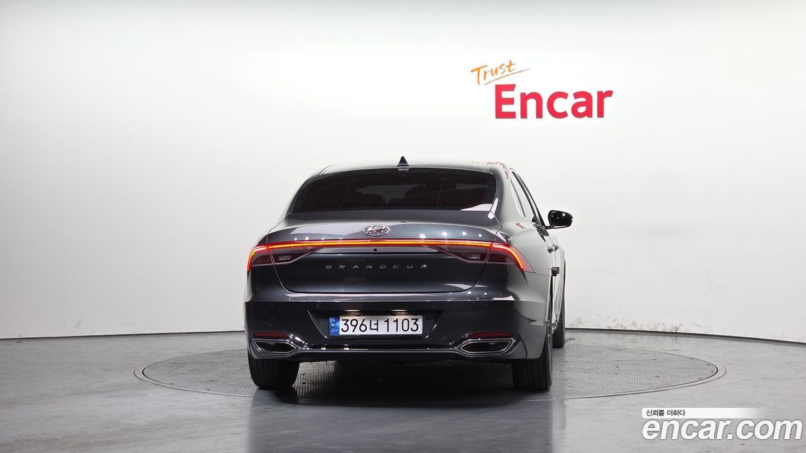 Hyundai Grandeur 2021