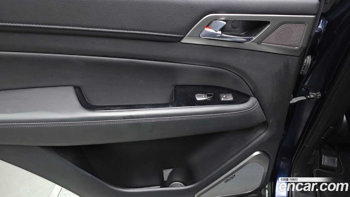 KG_Mobility_Ssangyong Rexton 2018