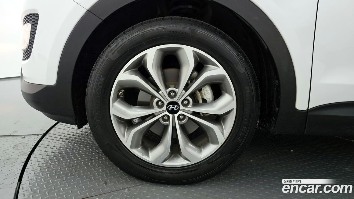 Hyundai Santafe 2015