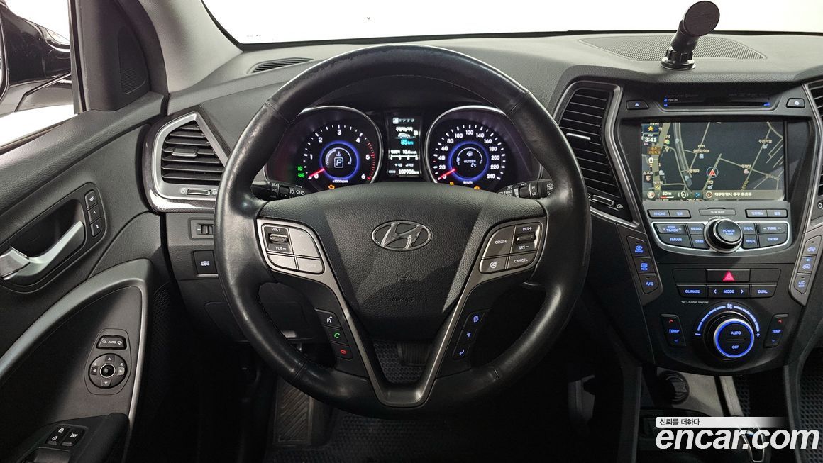 Hyundai Santafe 2015