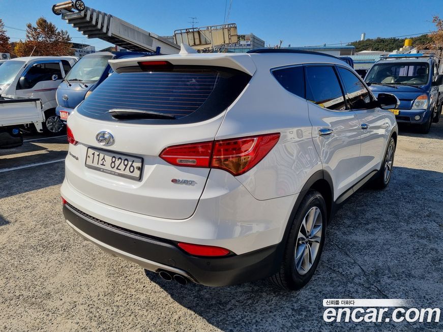Hyundai Santafe 2015