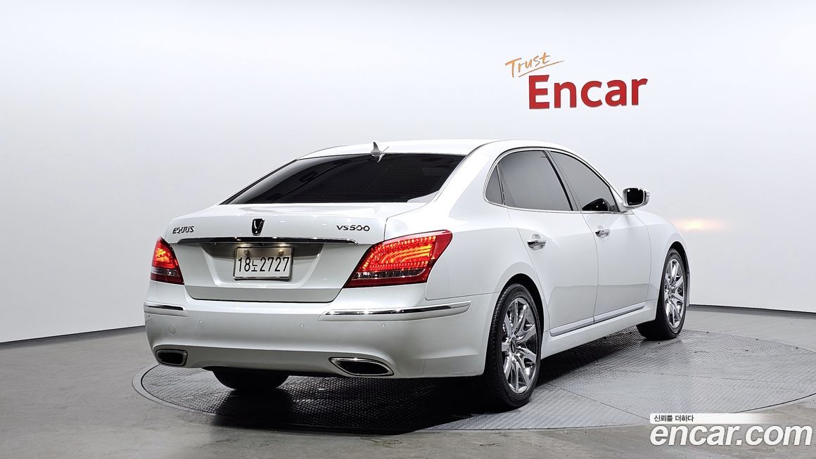 Hyundai Equus 2012