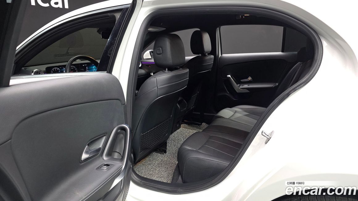 Mercedes-Benz A-Class 2021