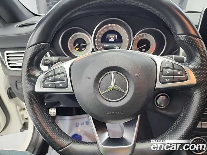 Mercedes-Benz CLS-Class 2015