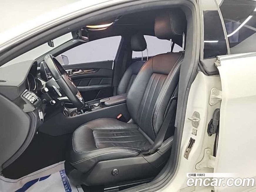 Mercedes-Benz CLS-Class 2015