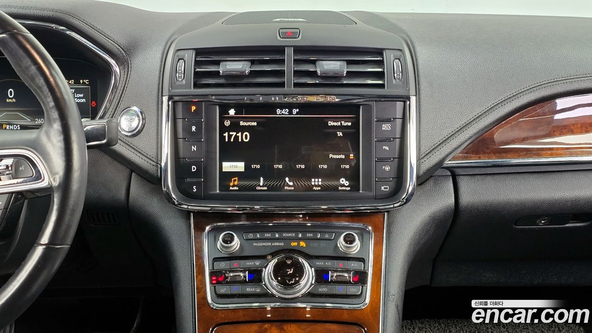 Lincoln Continental 2017