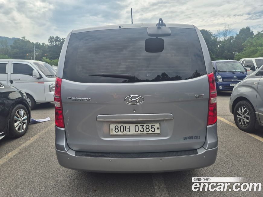 Hyundai Starex 2020