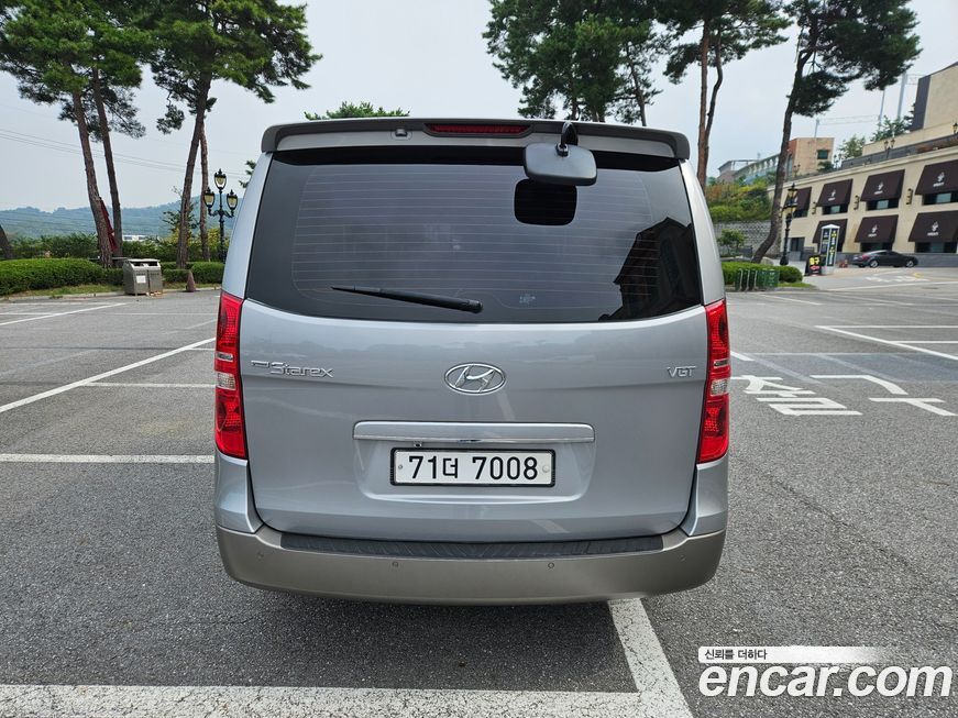Hyundai Starex 2016