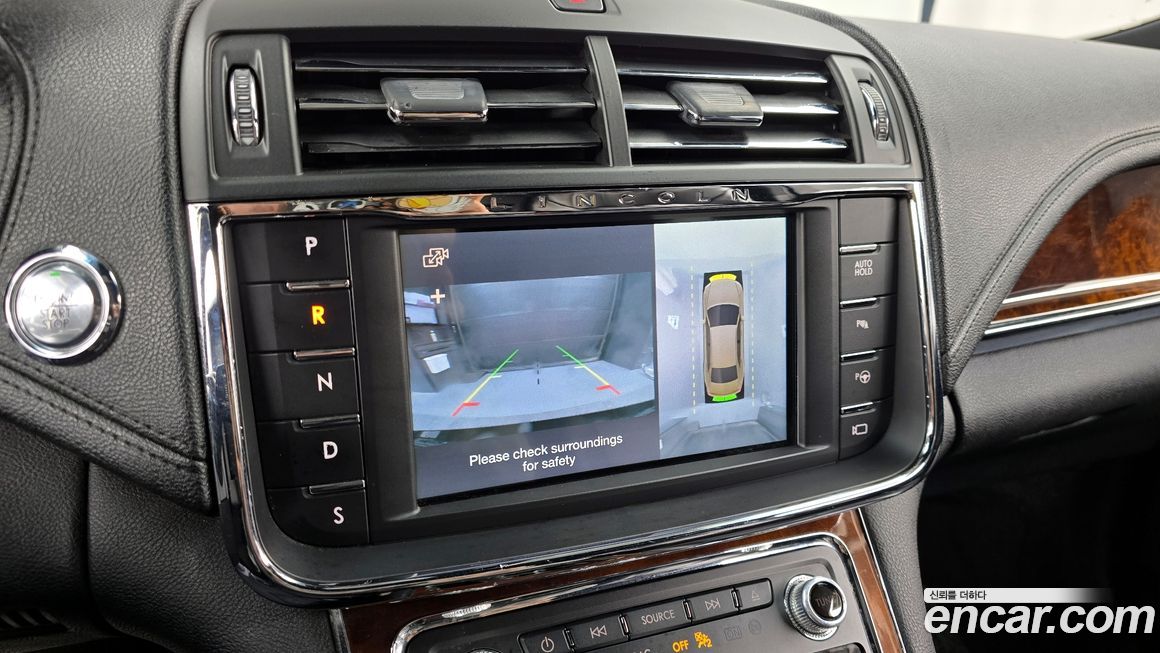 Lincoln Continental 2017