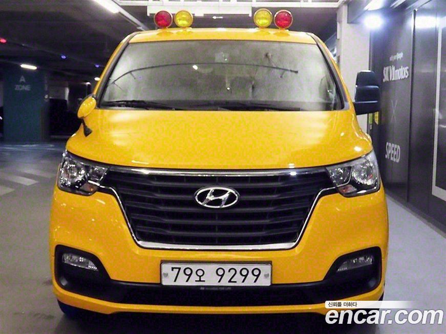 Hyundai Starex 2019