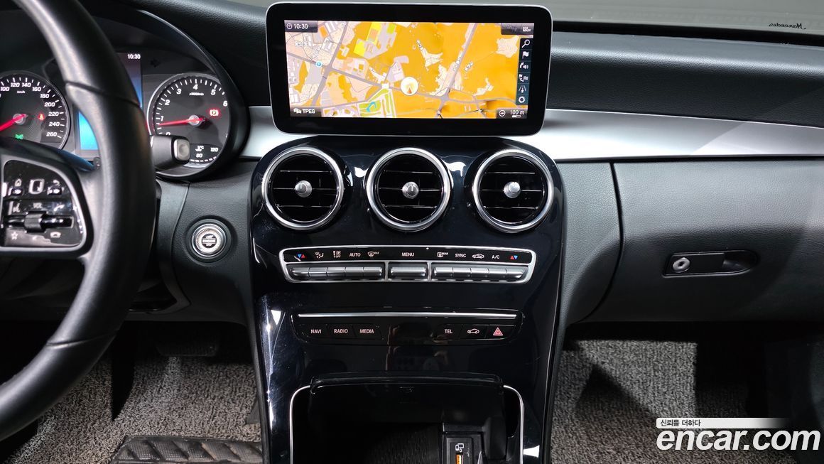 Mercedes-Benz C-Class 2019