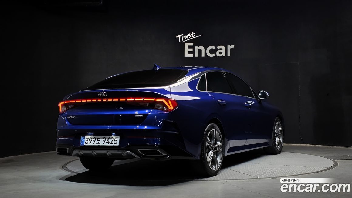 Kia K5 2021