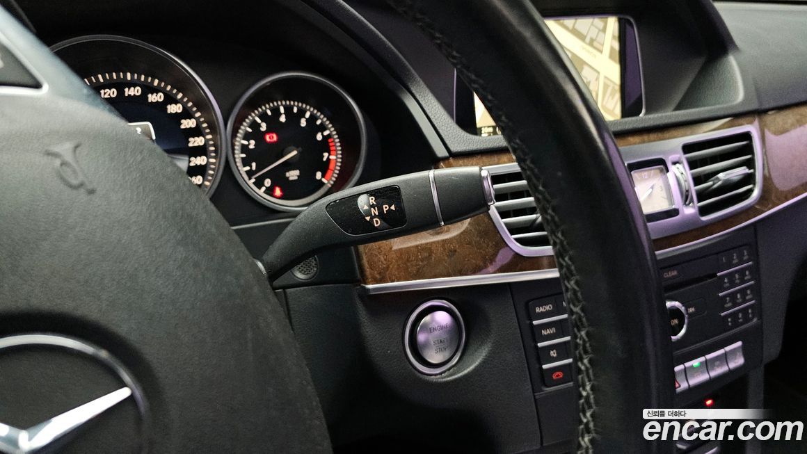 Mercedes-Benz E-Class 2016