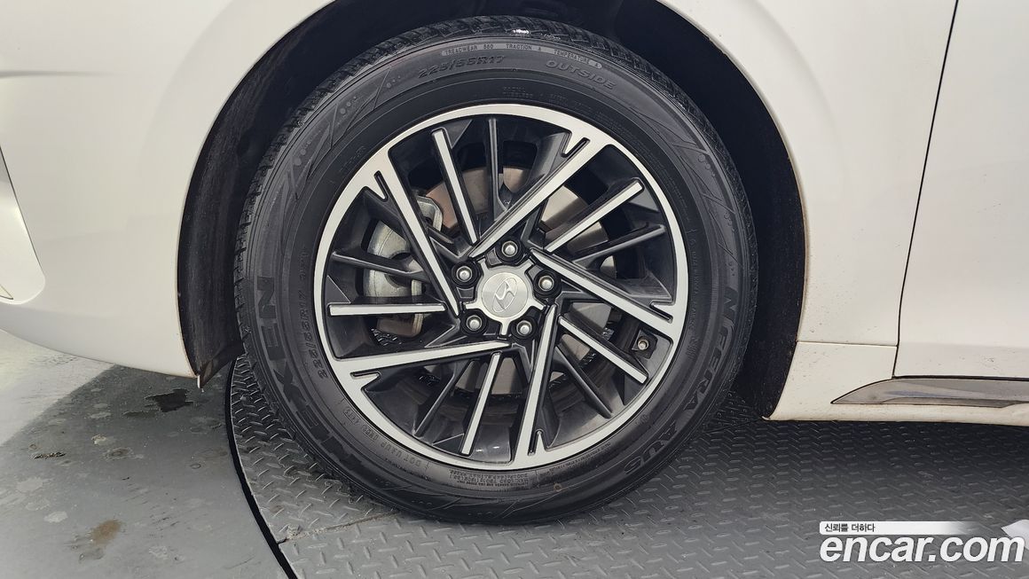 Hyundai Grandeur 2020