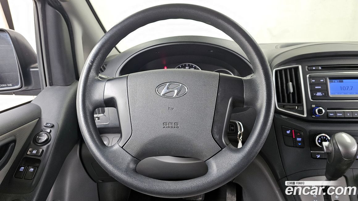 Hyundai Starex 2021