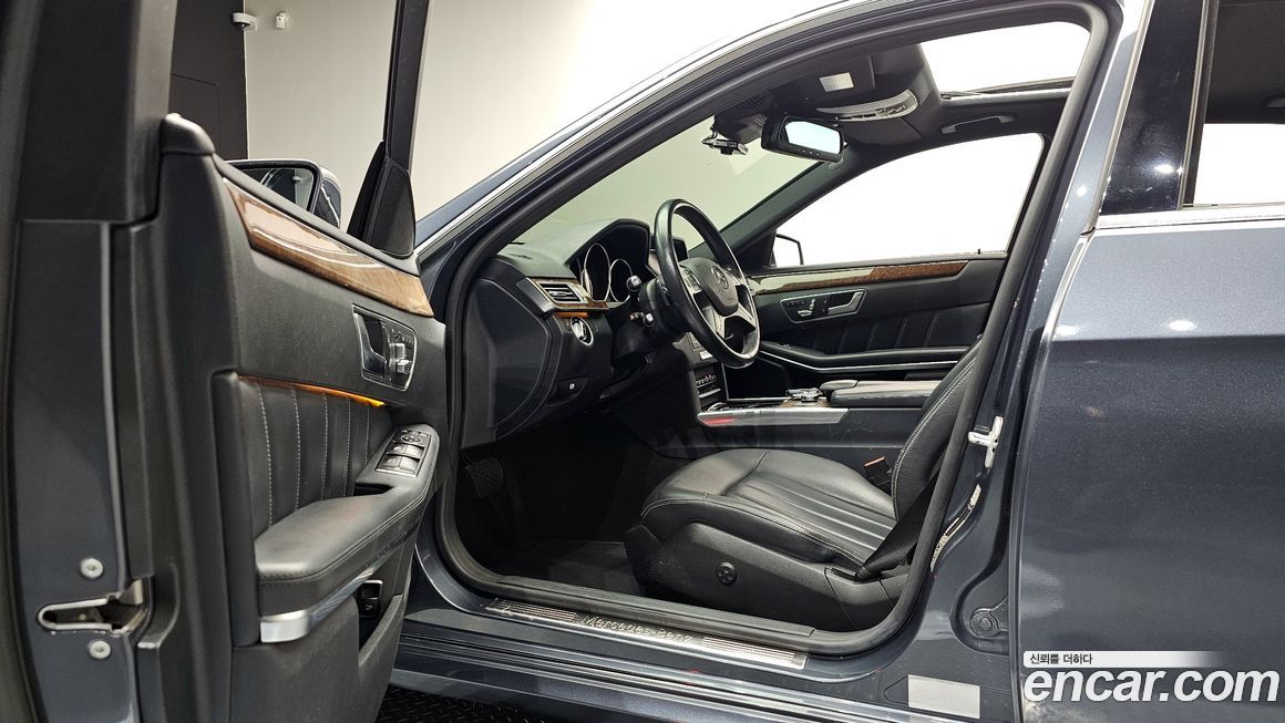 Mercedes-Benz E-Class 2016