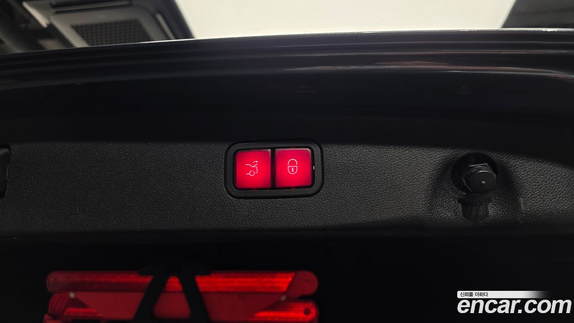 Mercedes-Benz E-Class 2016