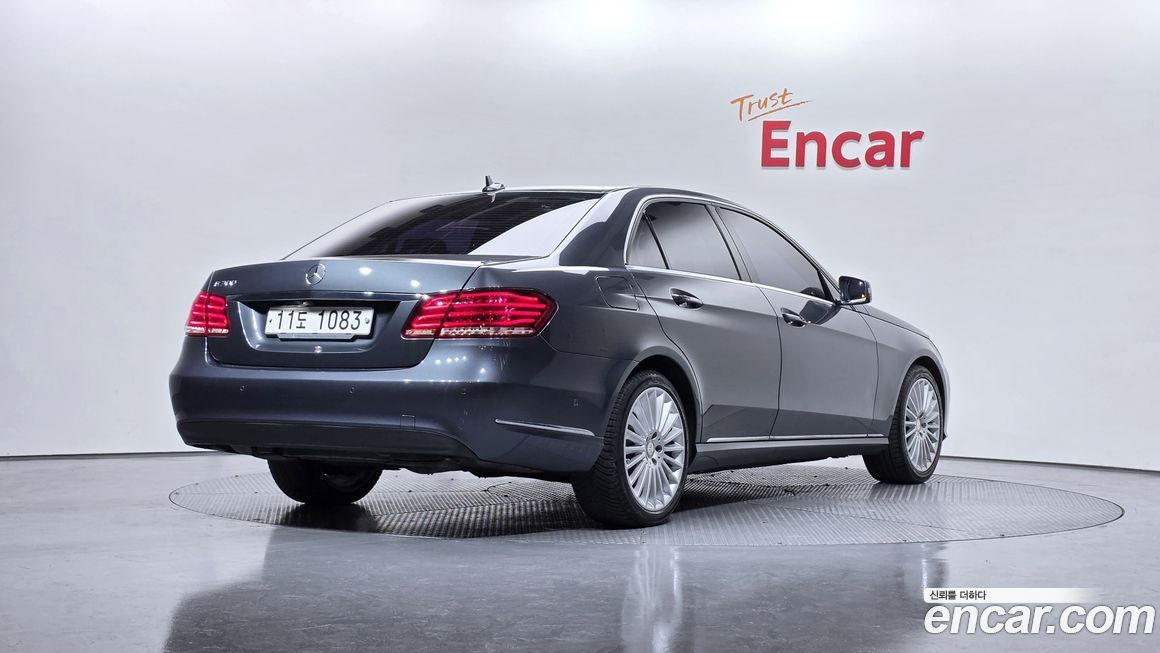 Mercedes-Benz E-Class 2016