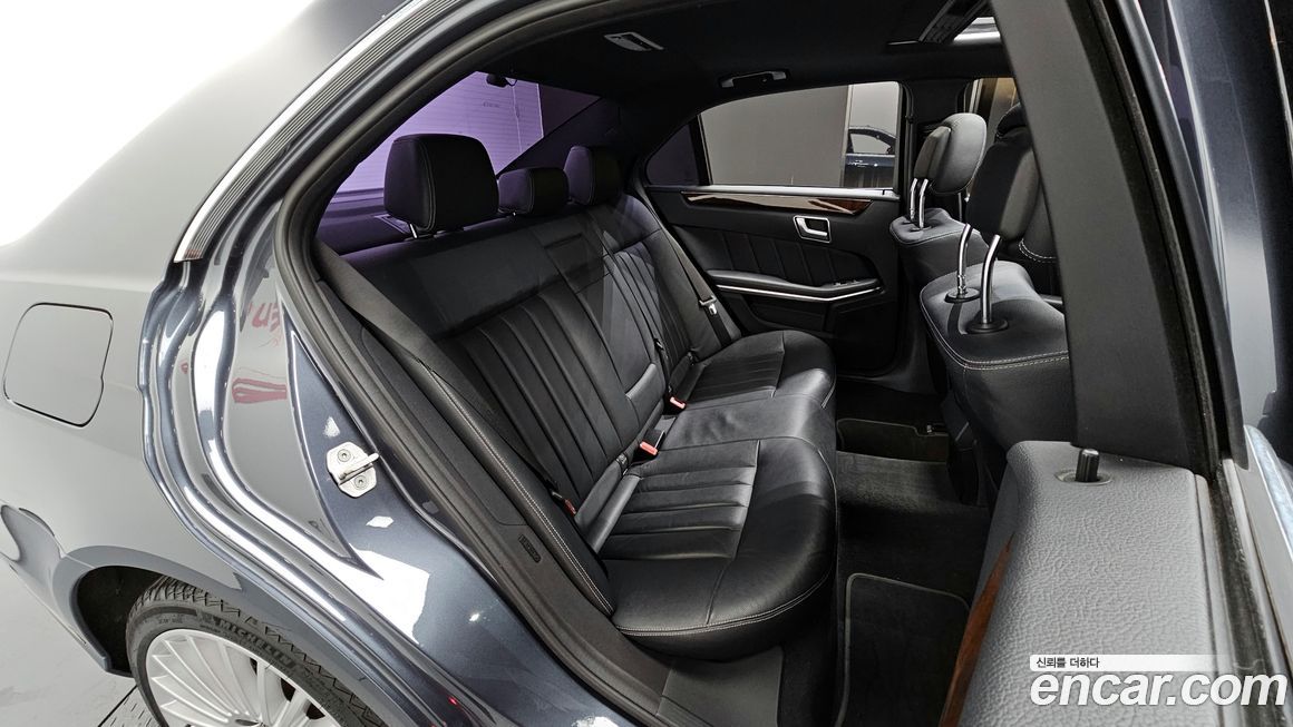 Mercedes-Benz E-Class 2016