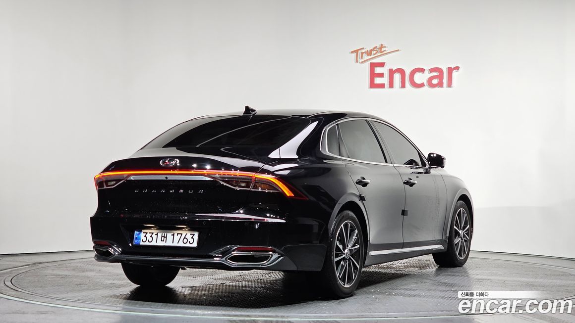 Hyundai Grandeur 2022