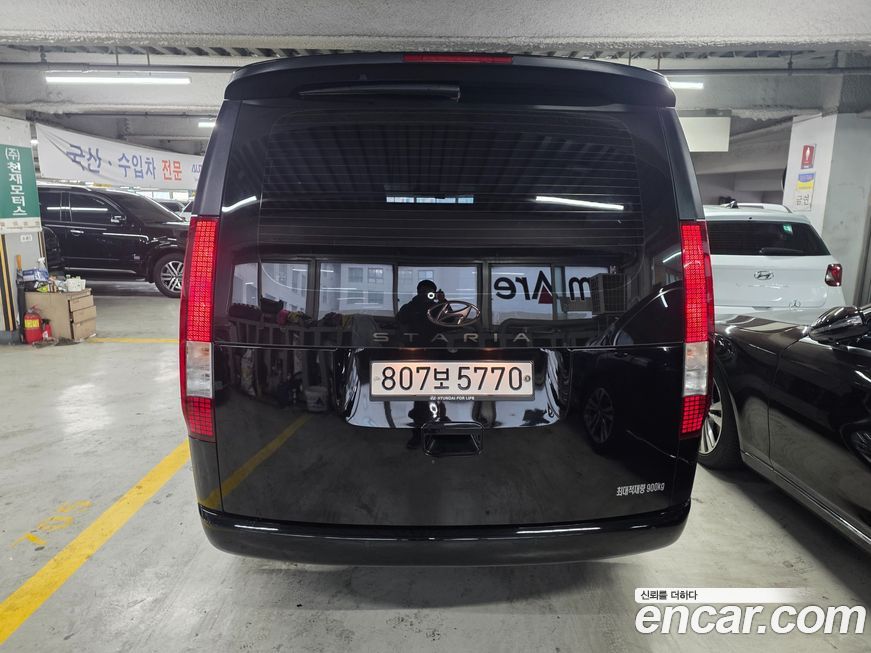 Hyundai Staria 2022