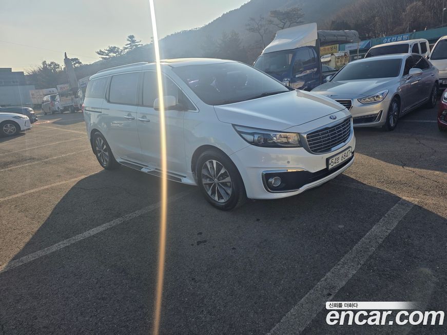 Kia Canival 2016