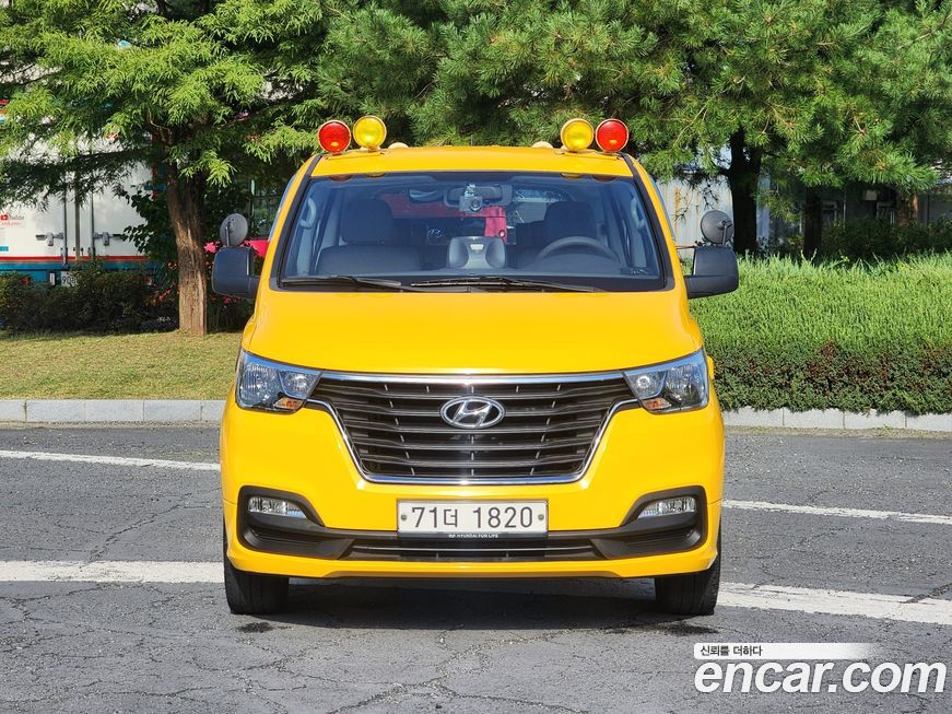 Hyundai Starex 2019