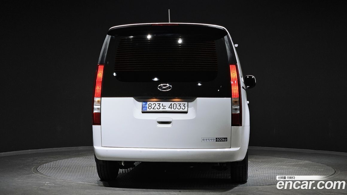 Hyundai Staria 2024