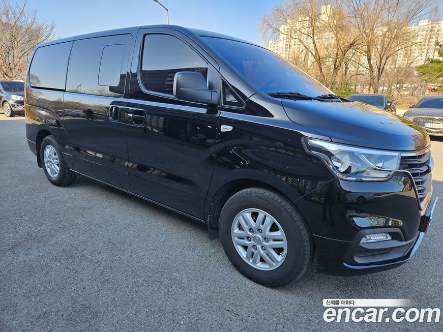 Hyundai Starex 2020