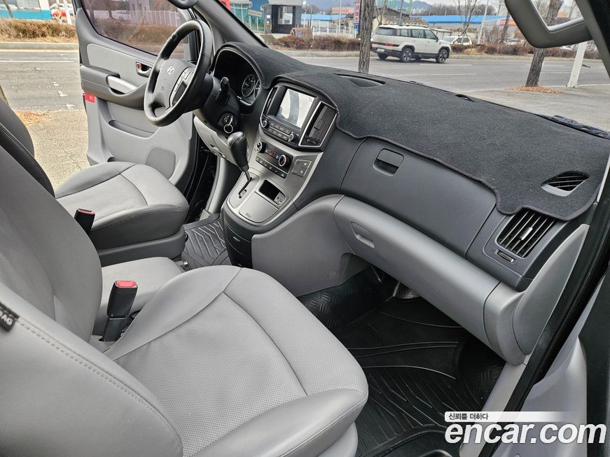 Hyundai Starex 2020