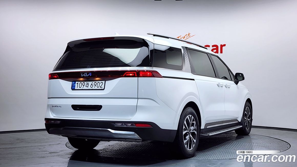Kia Canival 2023